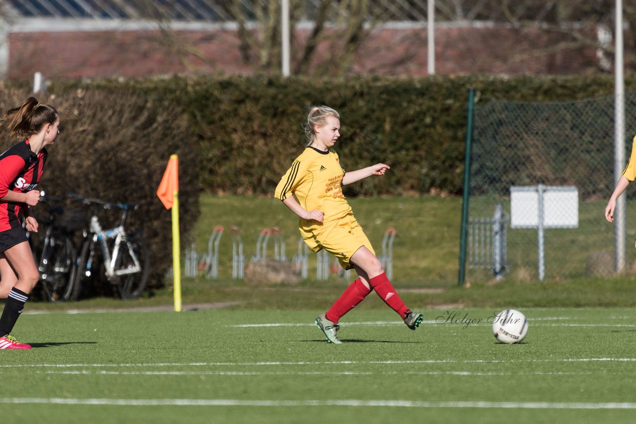 Bild 253 - B-Juniorinnen SG Weststeinburg/Bei - SV Fisia 03 : Ergebnis: 1:2